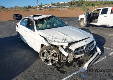 2024 Mercedes-Benz C 300 from USA, damaged, VIN W1KAF4GBXRR197968